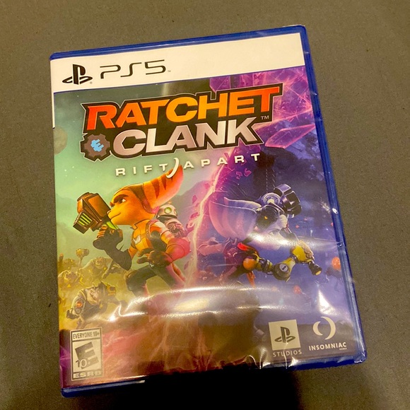 Ratchet Clank - Picture 1 of 2